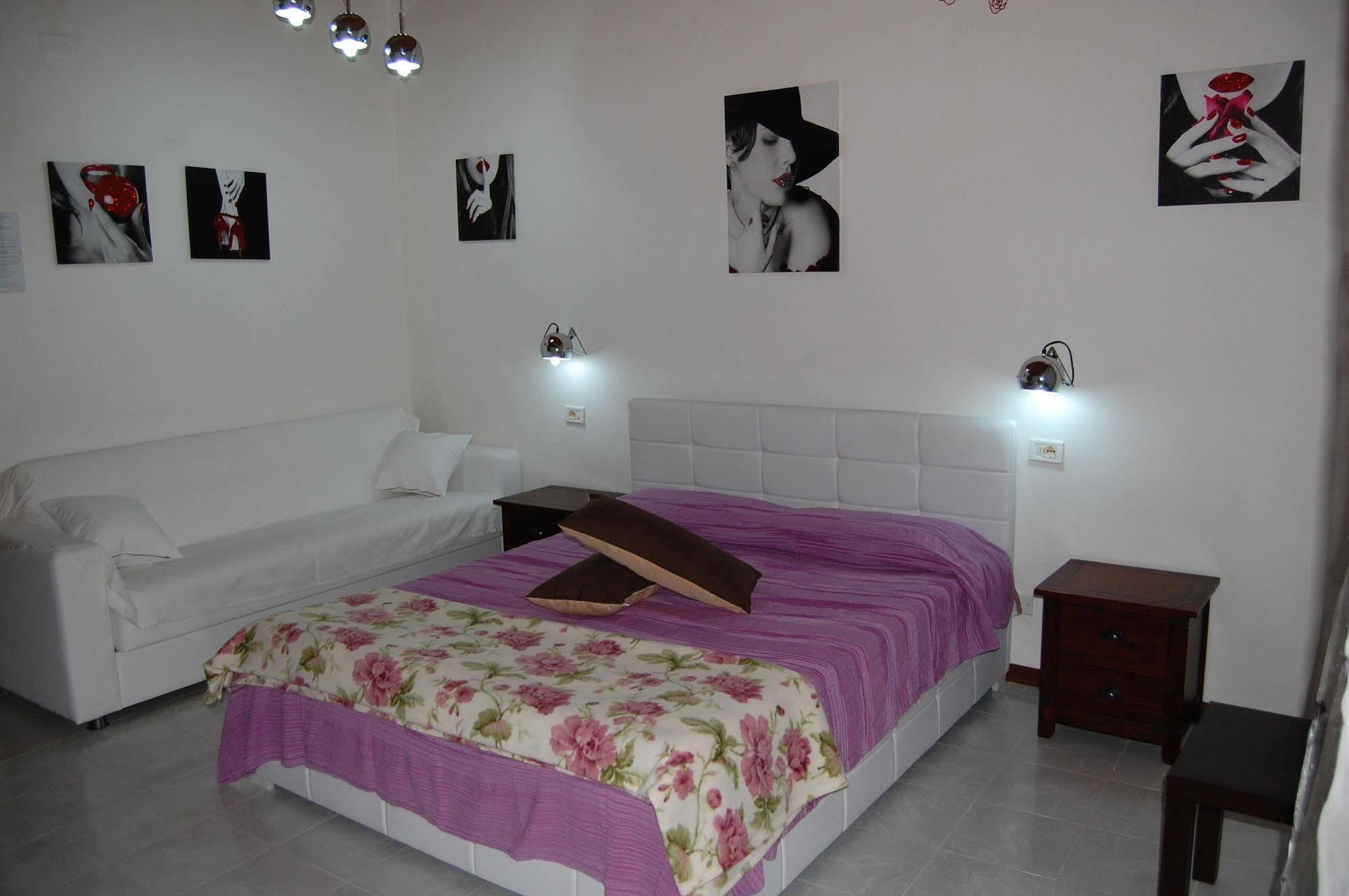 Bed and Breakfast Il Mirto E La Rosa Arenella  Exteriér fotografie