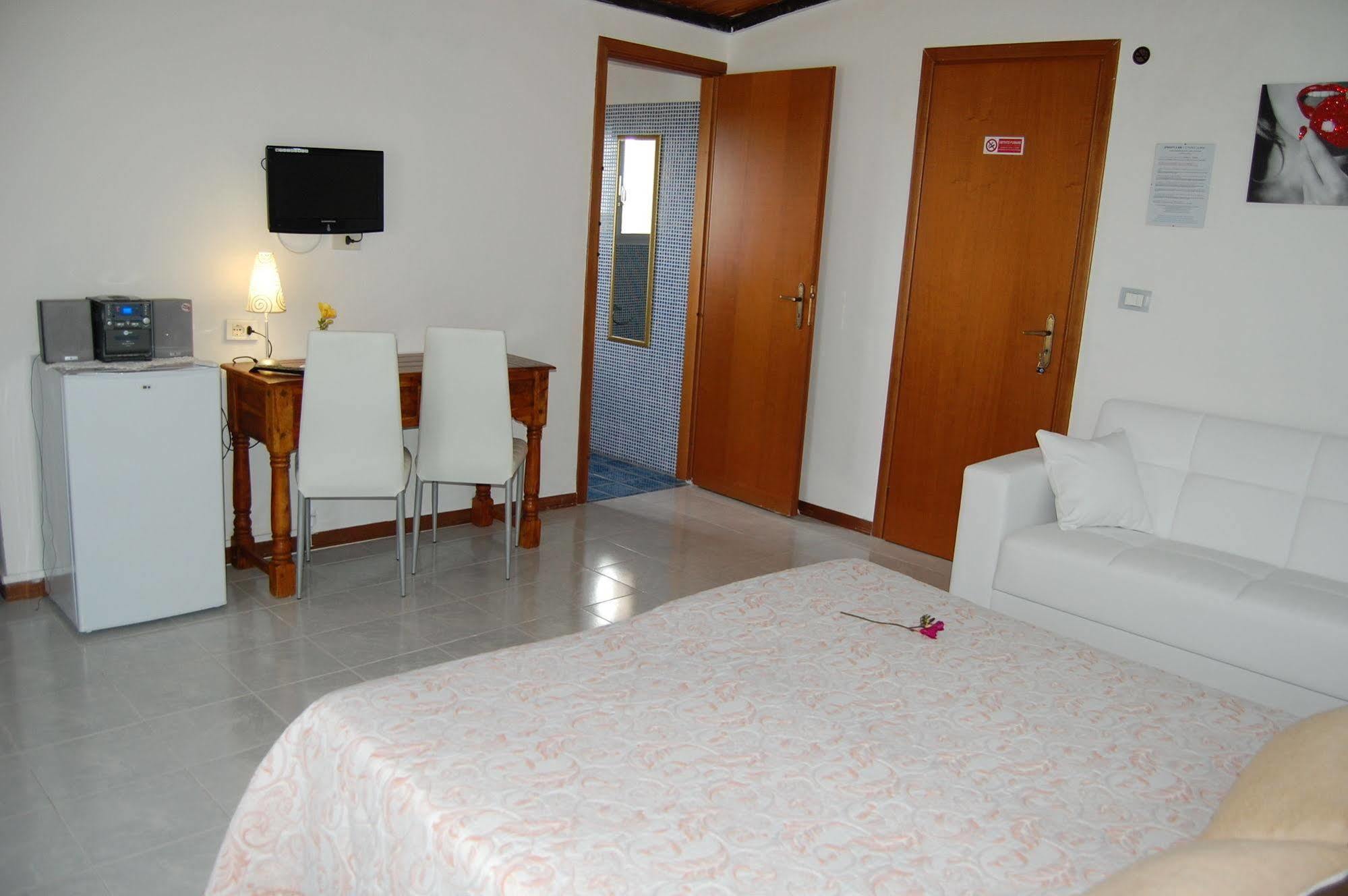 Bed and Breakfast Il Mirto E La Rosa Arenella  Exteriér fotografie